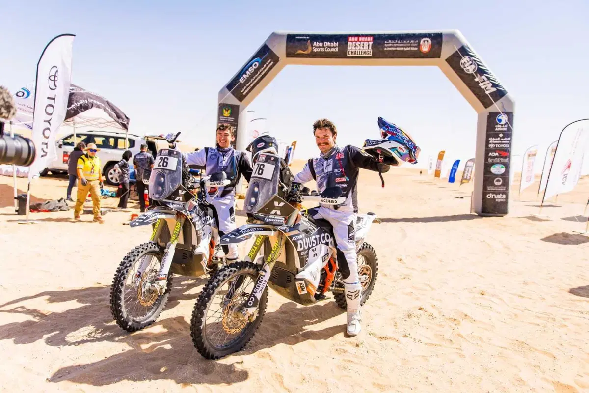 Abu Dhabi Desert Challenge. Trionfo mondiale Hero in atmosfera Al Attiyah (31)