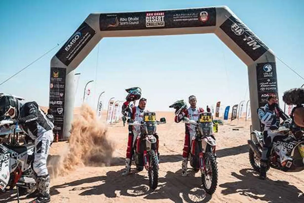 Abu Dhabi Desert Challenge. Trionfo mondiale Hero in atmosfera Al Attiyah (37)