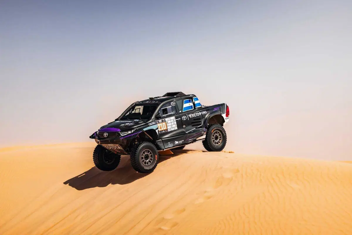 Abu Dhabi Desert Challenge. Trionfo mondiale Hero in atmosfera Al Attiyah (43)