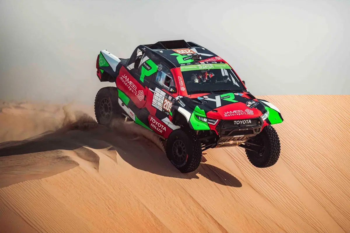 Abu Dhabi Desert Challenge. Trionfo mondiale Hero in atmosfera Al Attiyah (46)