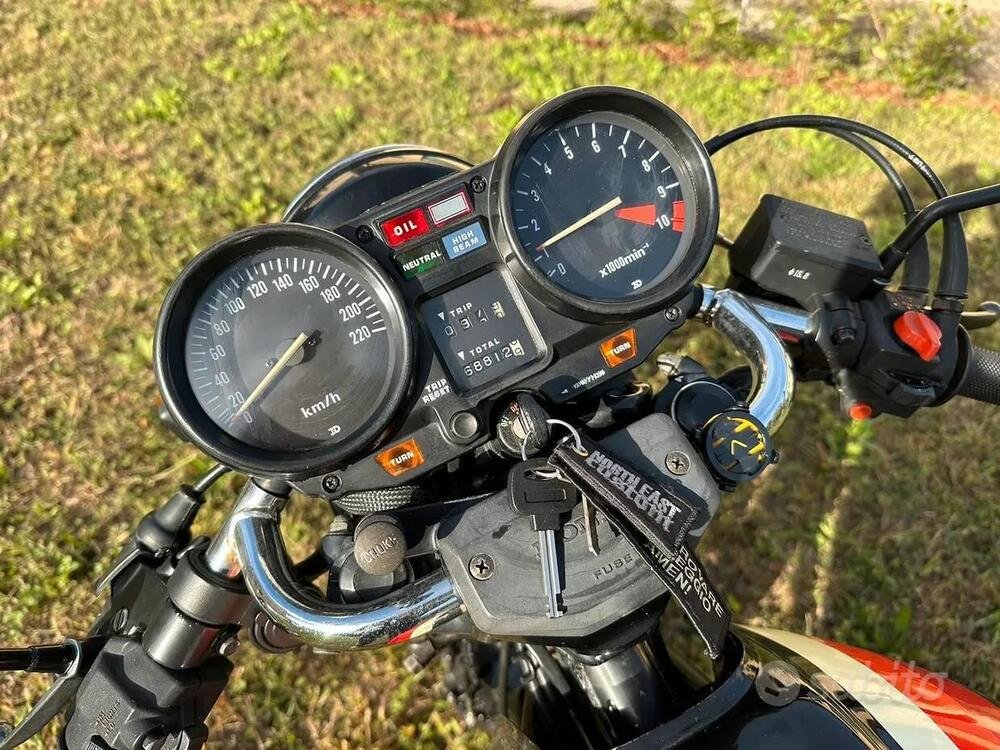 Honda CB 750 F2 (5)