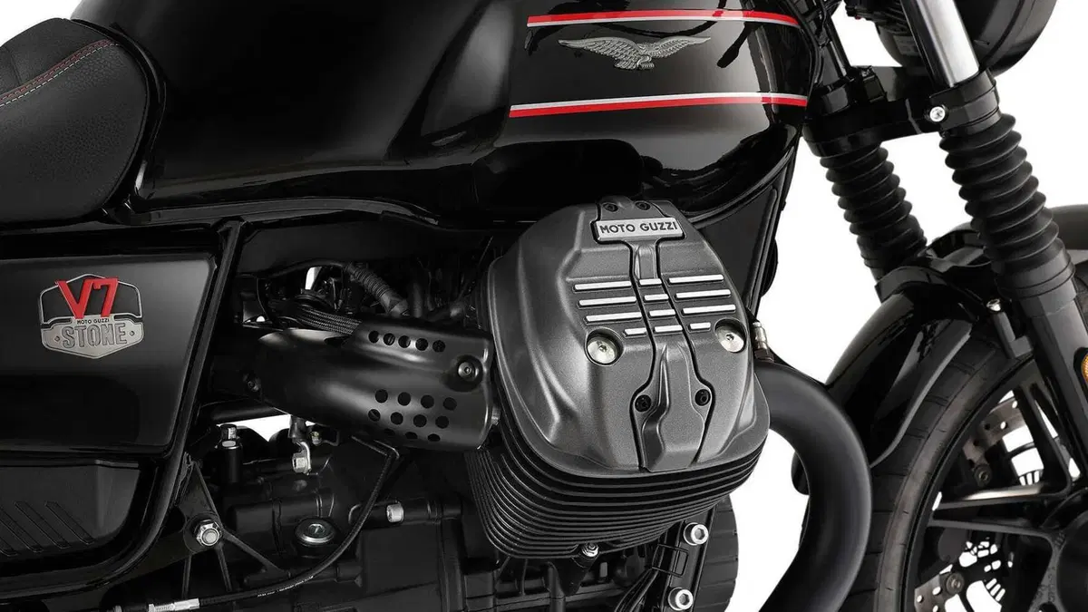 Moto Guzzi V7 V7 Stone Special Edition (2022 - 25) (6)