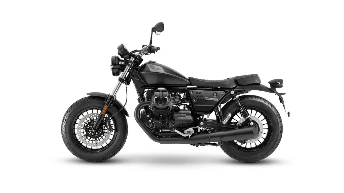 Moto Guzzi V9 V9 Bobber (2021 - 25) (3)