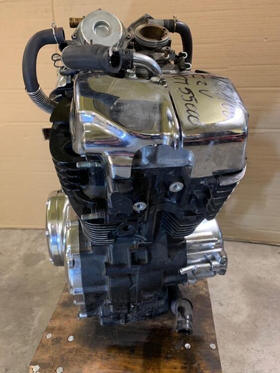 Motore Completo Honda VT 1100 C2V (2)