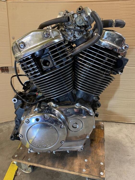 Motore Completo Honda VT 1100 C2V (3)