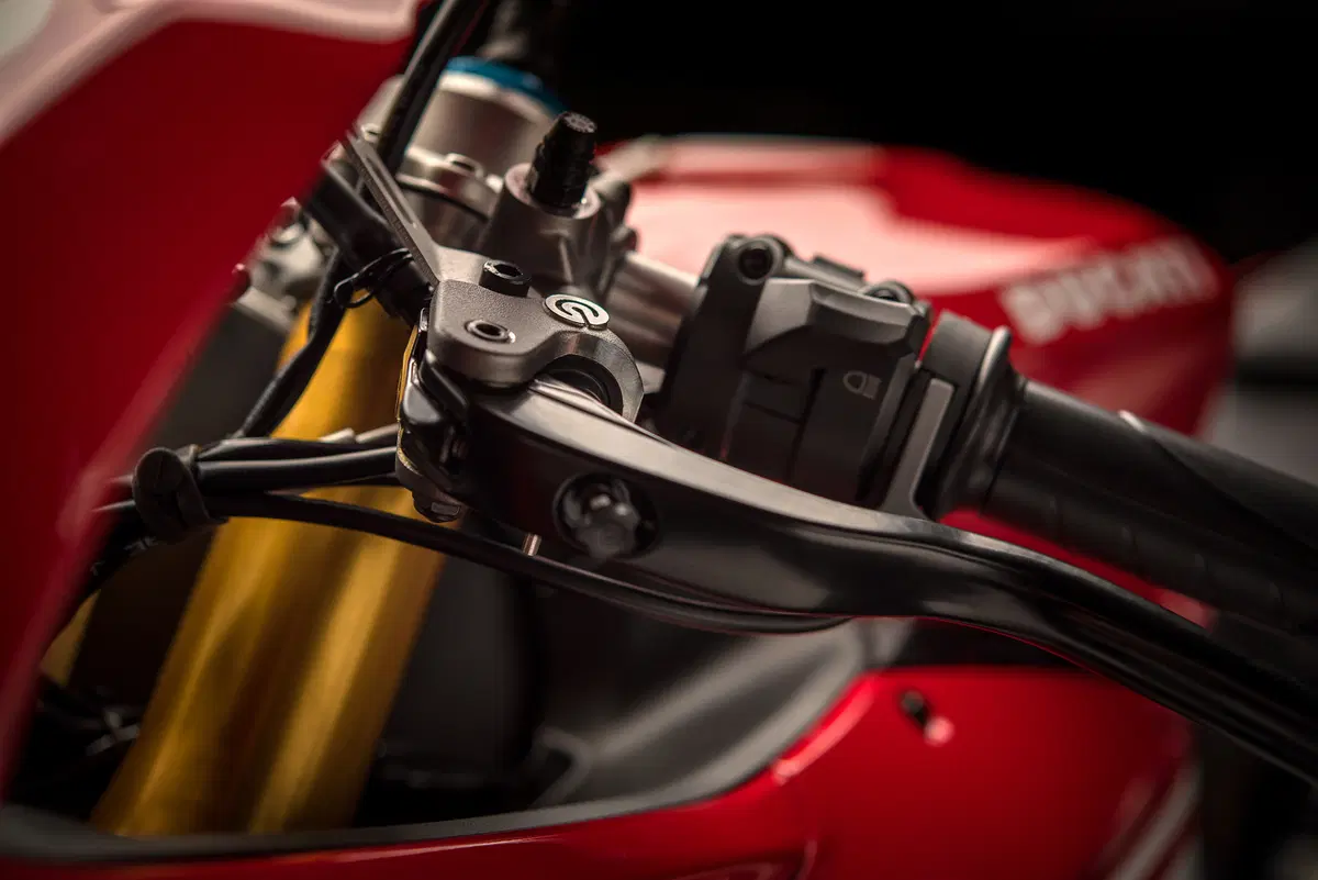 Ducati 1299 Panigale S Anniversario. Dati e prezzo (16)