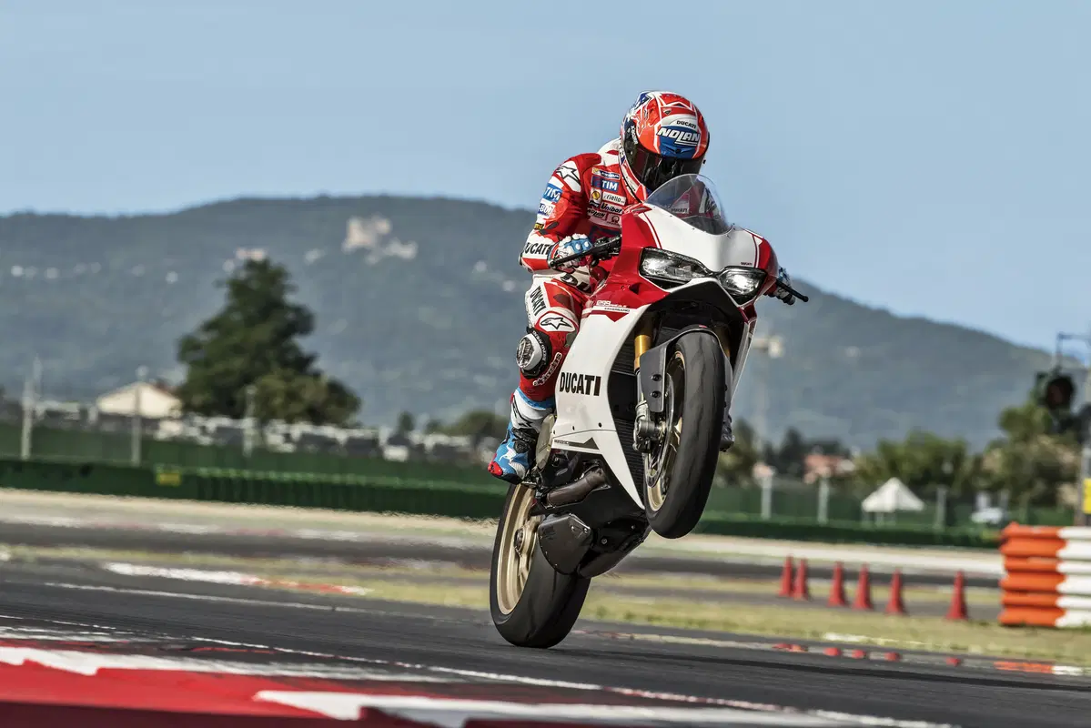 Ducati 1299 Panigale S Anniversario. Dati e prezzo (6)