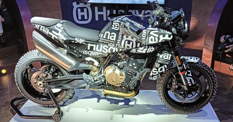 Husqvarna Svartpilen 801 2024 in arrivo il 19 marzo: ecco il prototipo