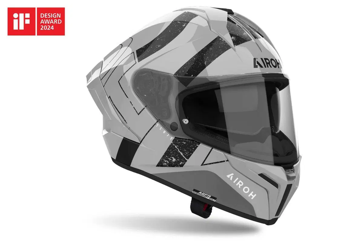 Il casco Matryx di AIROH riceve l'iF Design Awarda 2024 (2)
