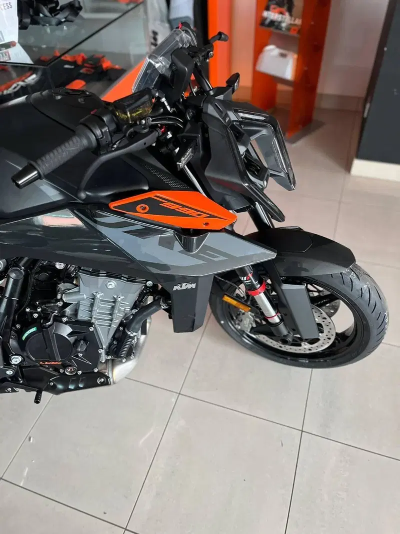 KTM 990 Duke (2024 - 26) (3)