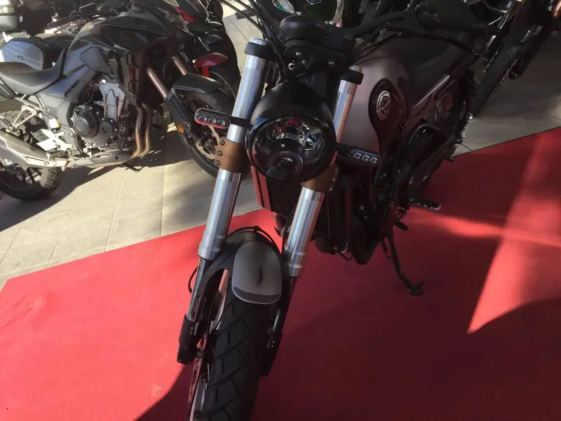 Benelli Leoncino 500 Trail (2021 - 26) (5)