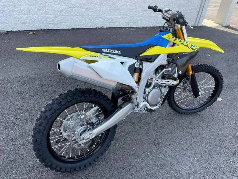 Suzuki RM-Z450 (2023 - 24)