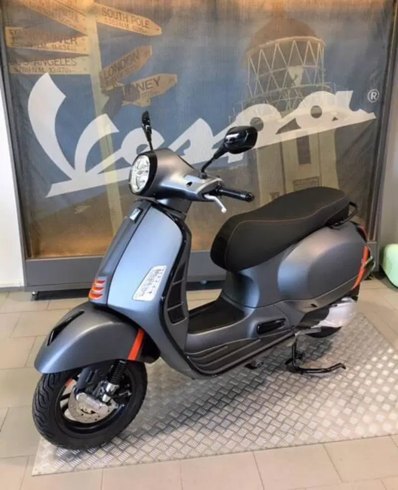 Vespa GTS 310 Supersport (2025 - 26) (2)