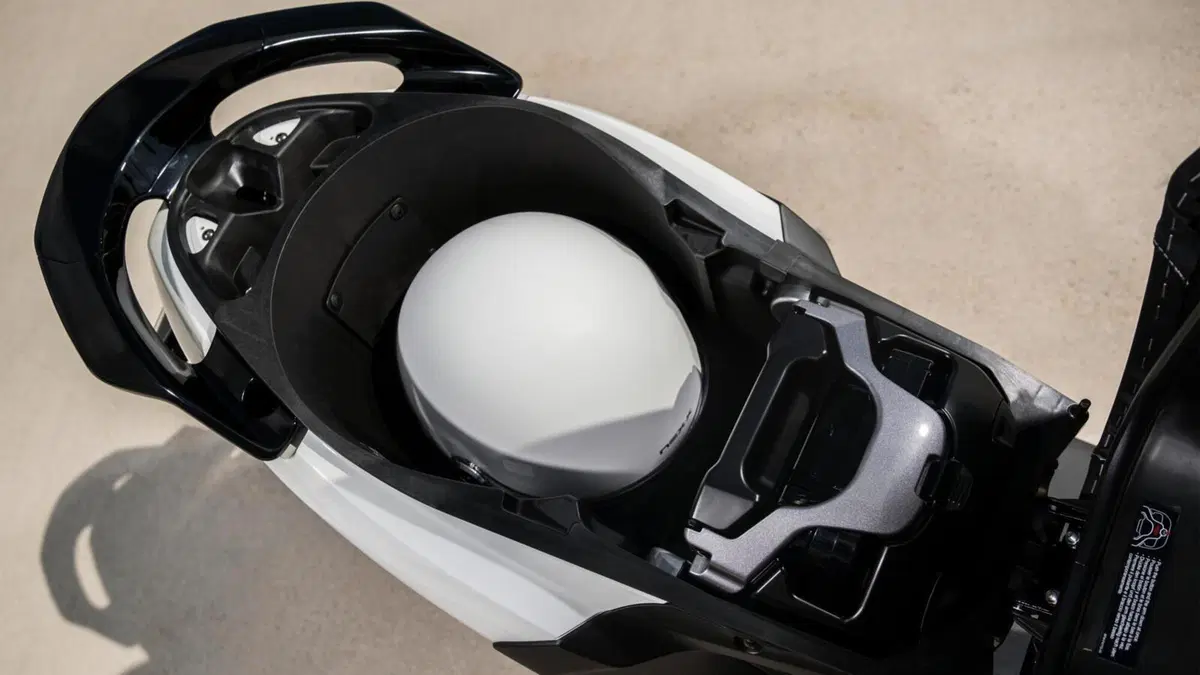 Yamaha Neo's Neo's L1e Dual Battery (2023 - 26) (7)