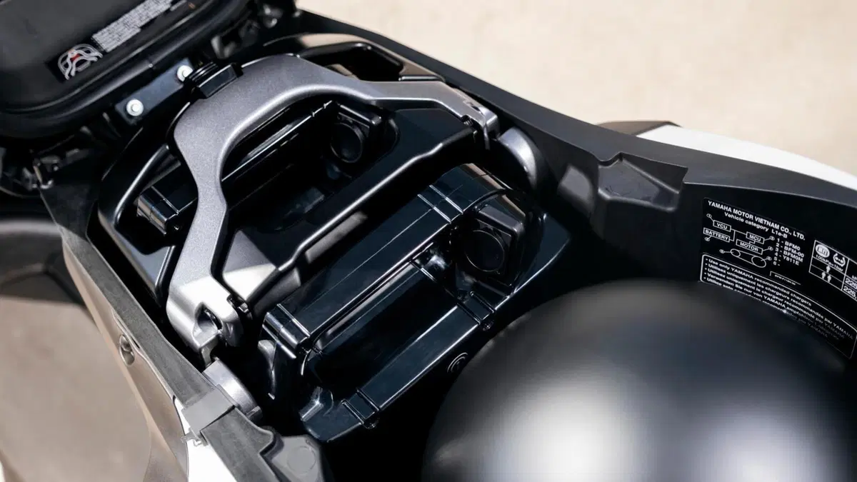 Yamaha Neo's Neo's L1e Dual Battery (2023 - 26) (11)