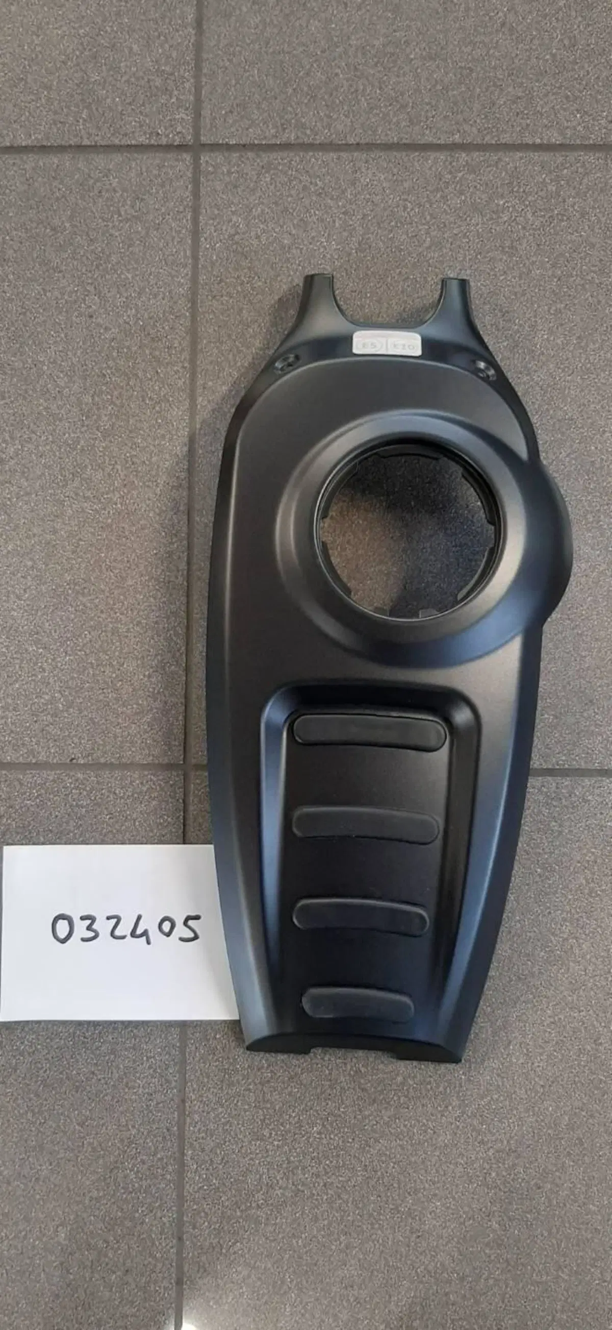 COPRISERBATOIO CENTRALE PER CABALLERO 700 cc Fantic Motor