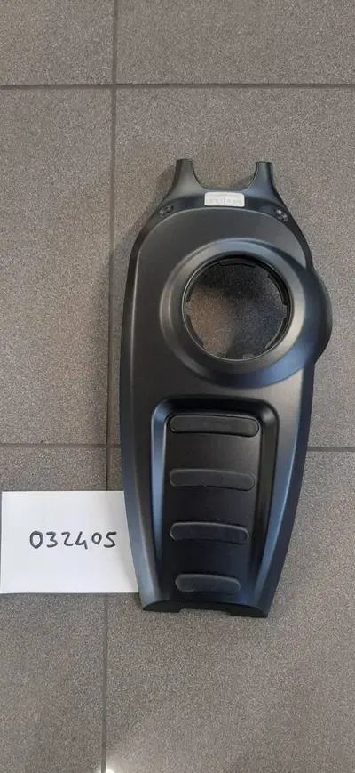 COPRISERBATOIO CENTRALE PER CABALLERO 700 cc Fantic Motor