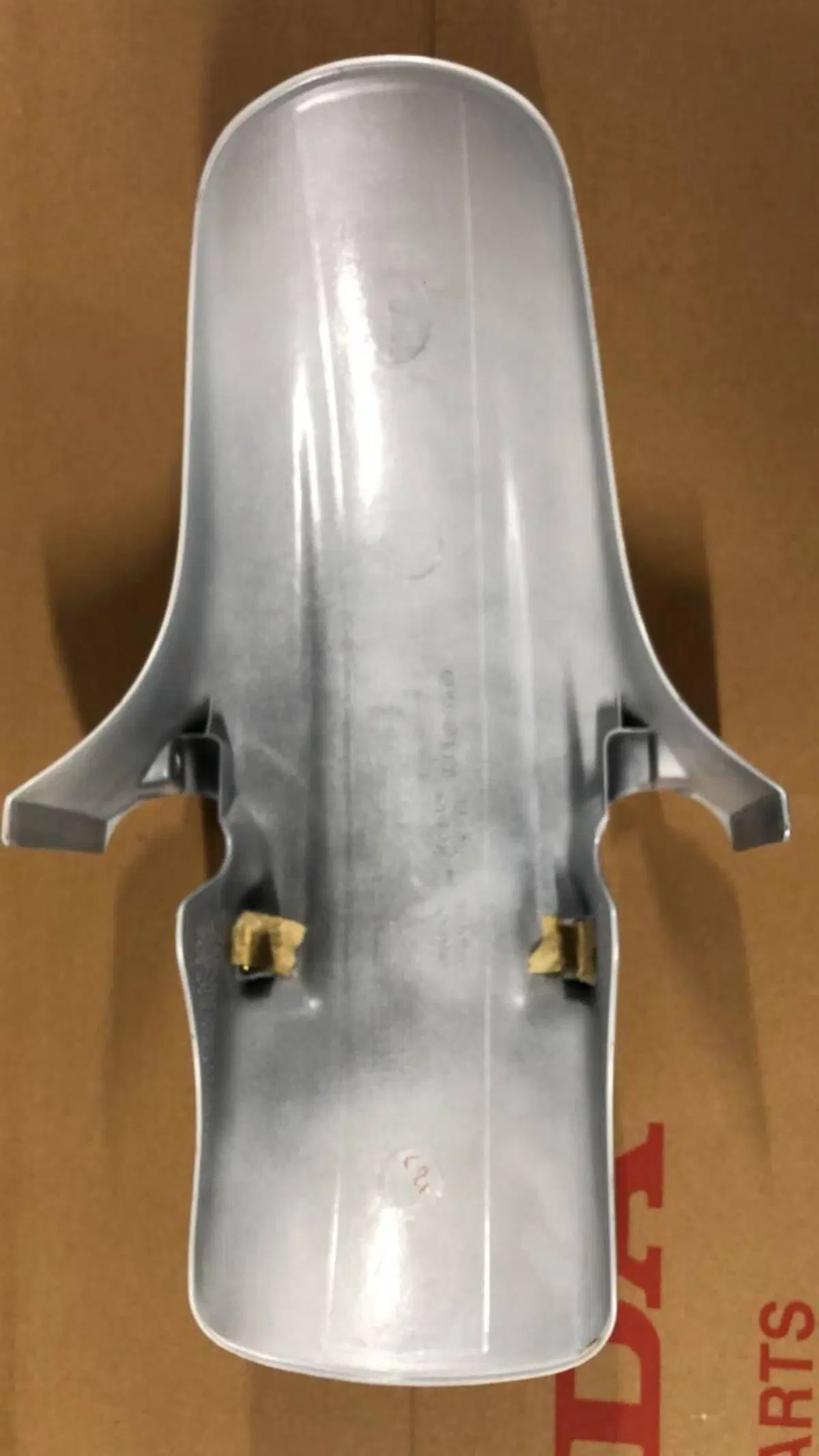 PARAFANGO ANT. HONDA CB 600. CODICE 61100MBZG00ZJ (6)