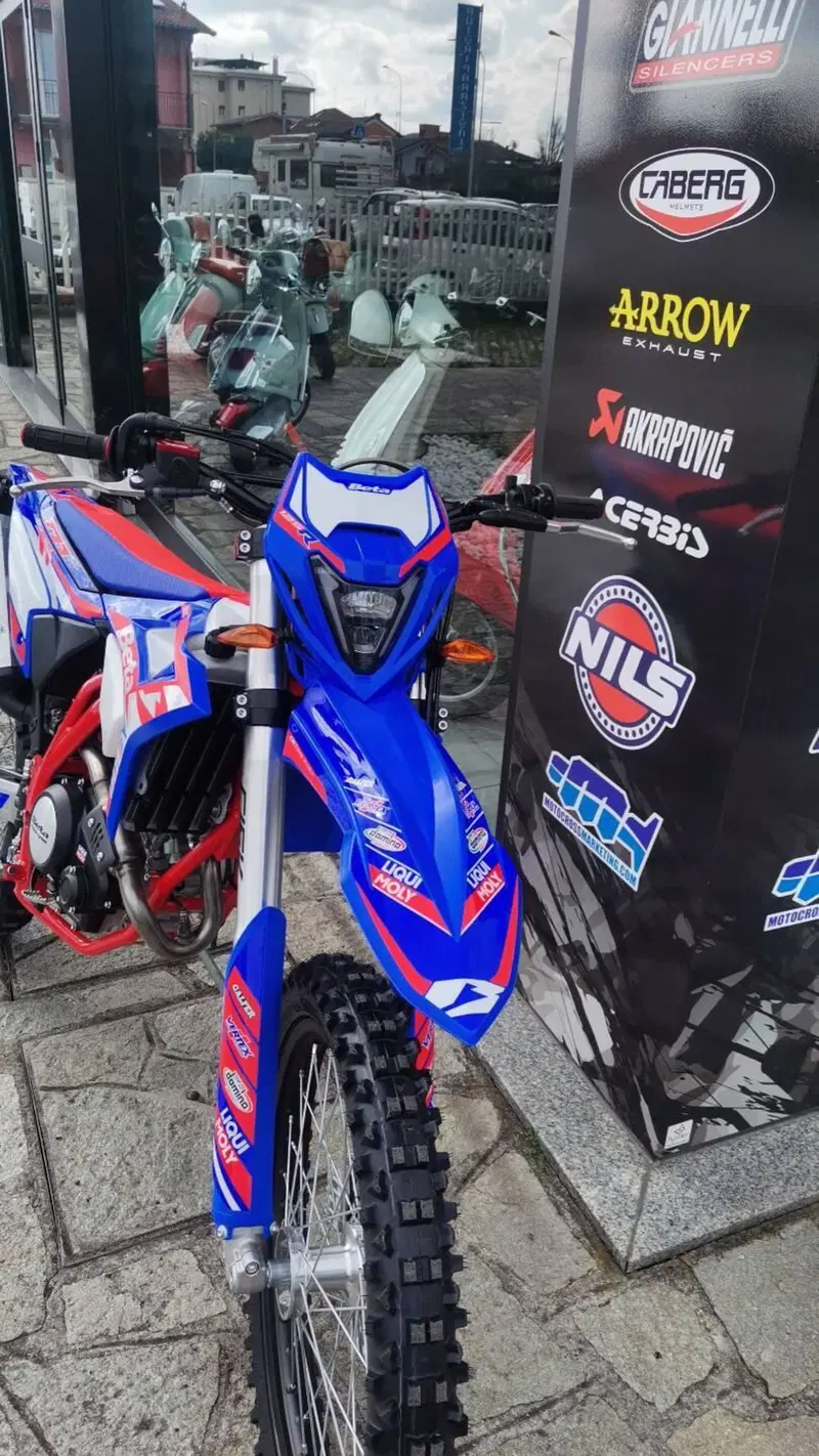 Betamotor RR 125 4T Enduro R (2024 - 26) (3)