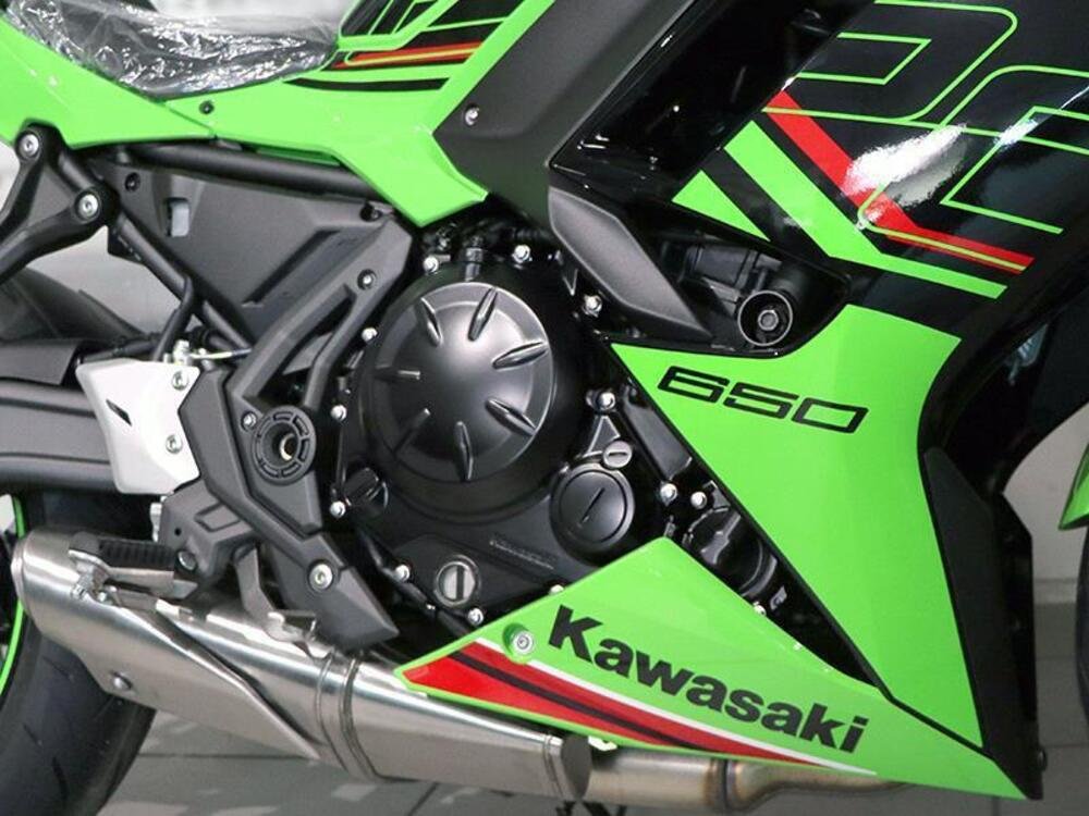 Kawasaki Ninja 650 (2021 - 24) (4)
