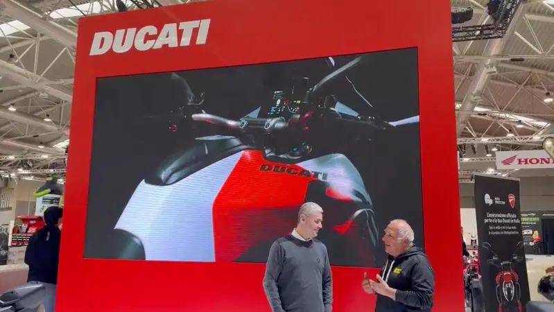 Ducati Roma a Motodays con tutte le novit&agrave; 2024 [VIDEO]