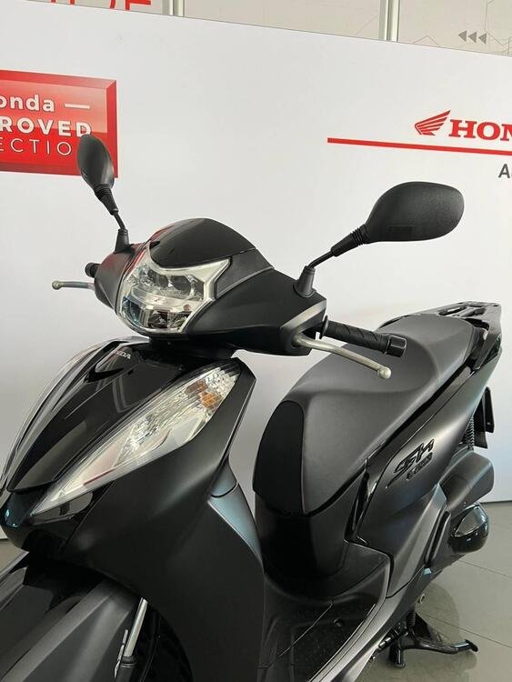 Honda SH 300 i ABS (2016 - 20) (4)