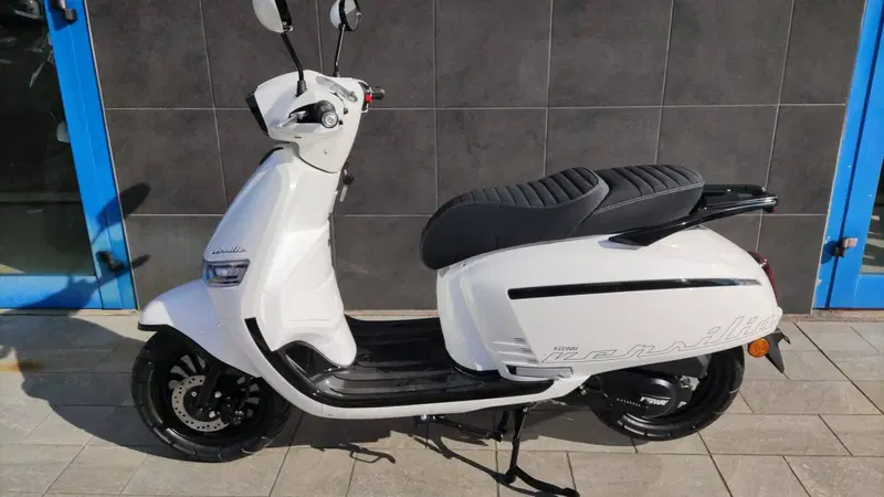 Keeway Motor Versilia 50 (2024 - 26) (2)