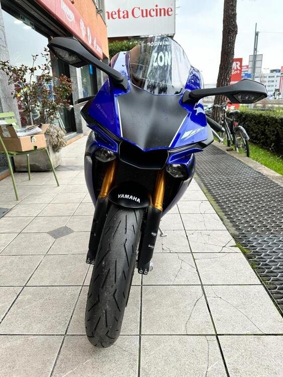 Yamaha YZF R1 (2017 - 19) (4)