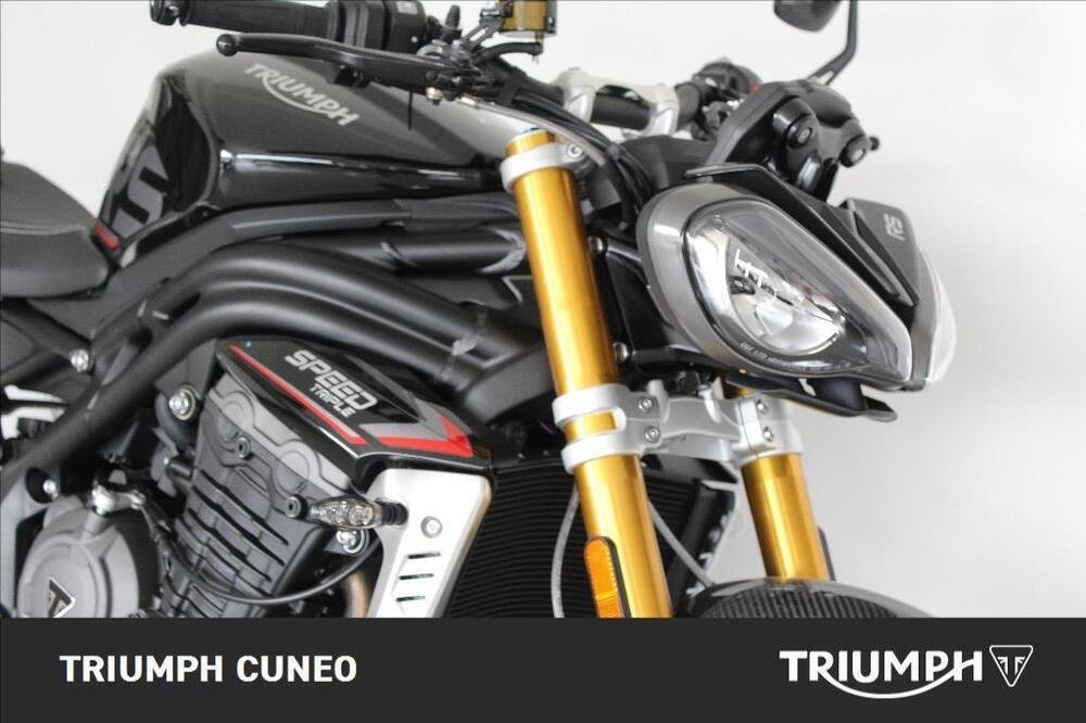 Triumph Speed Triple 1200 RS (2021 - 24) (2)
