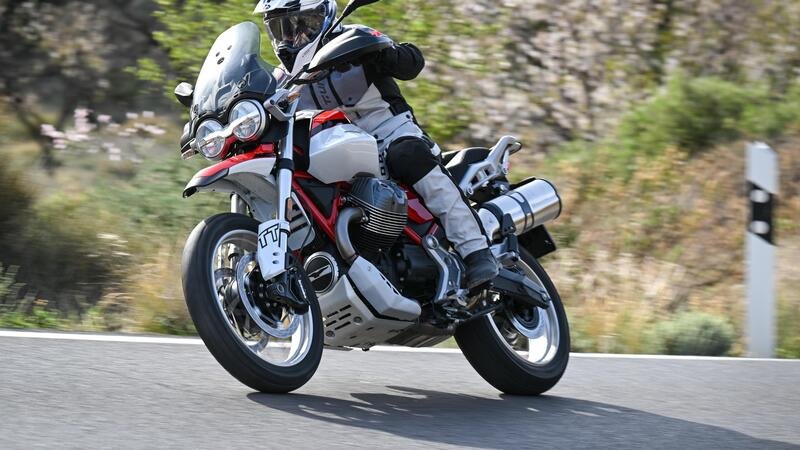 Moto Guzzi V85 TT 2024 TEST [VIDEO &amp; GALLERY]