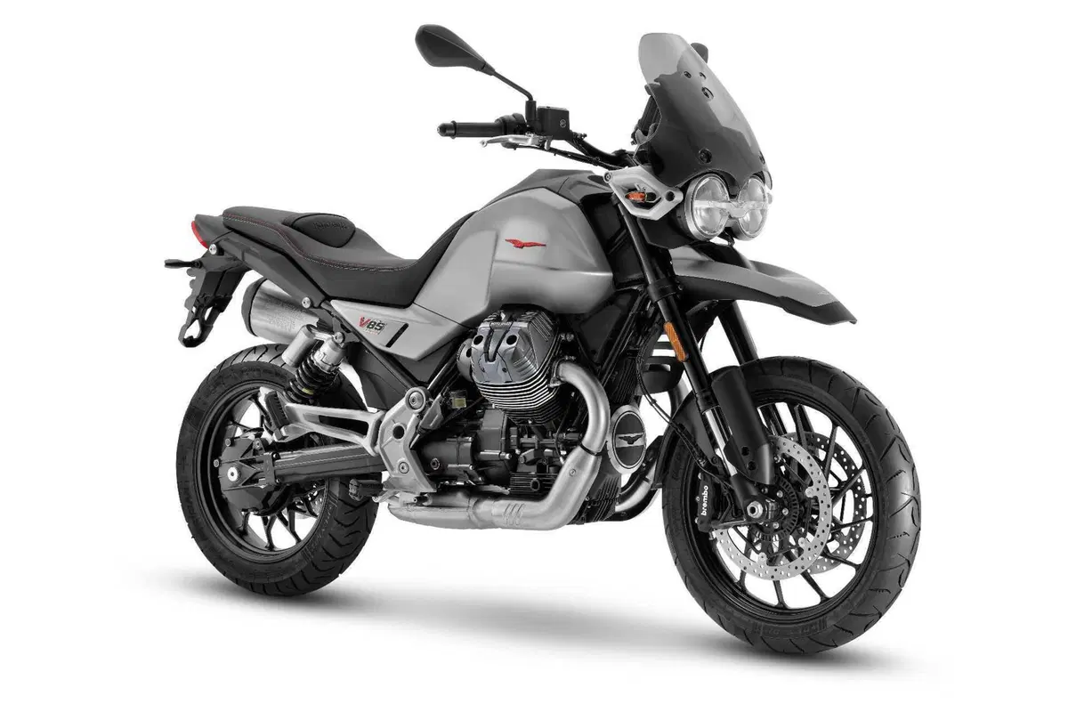 Moto Guzzi V85 TT 2024 TEST [VIDEO & GALLERY]