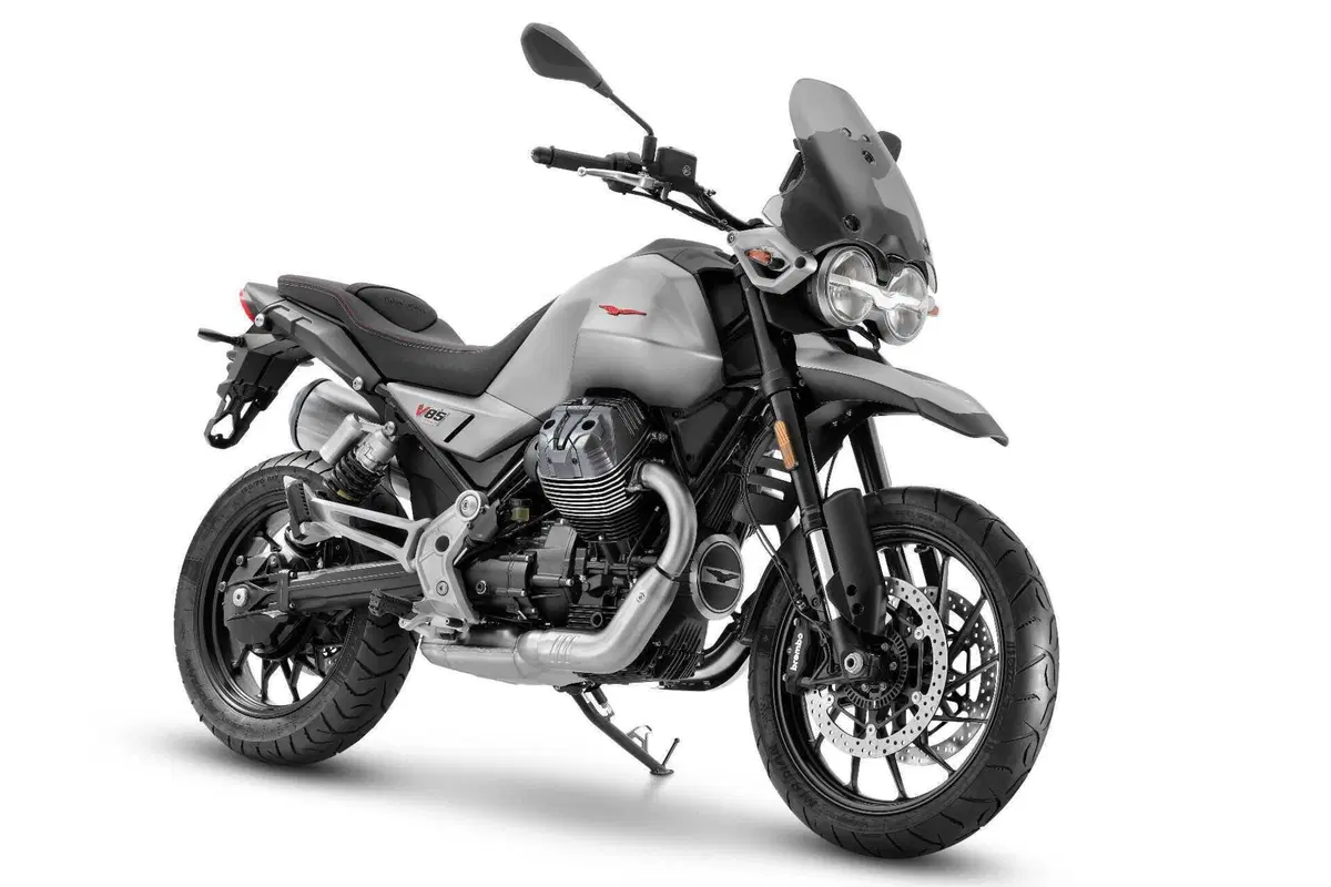 Moto Guzzi V85 TT 2024 TEST [VIDEO & GALLERY] (2)