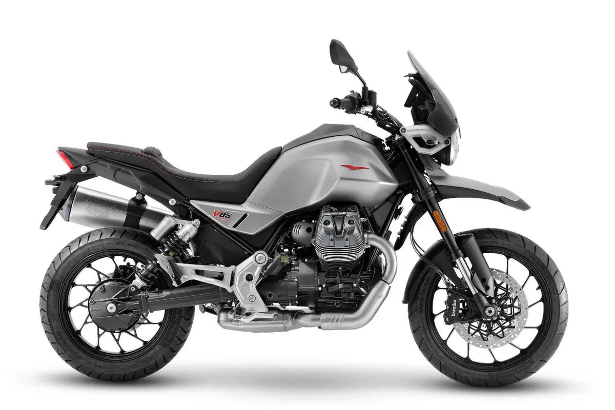 Moto Guzzi V85 TT 2024 TEST [VIDEO & GALLERY] (6)