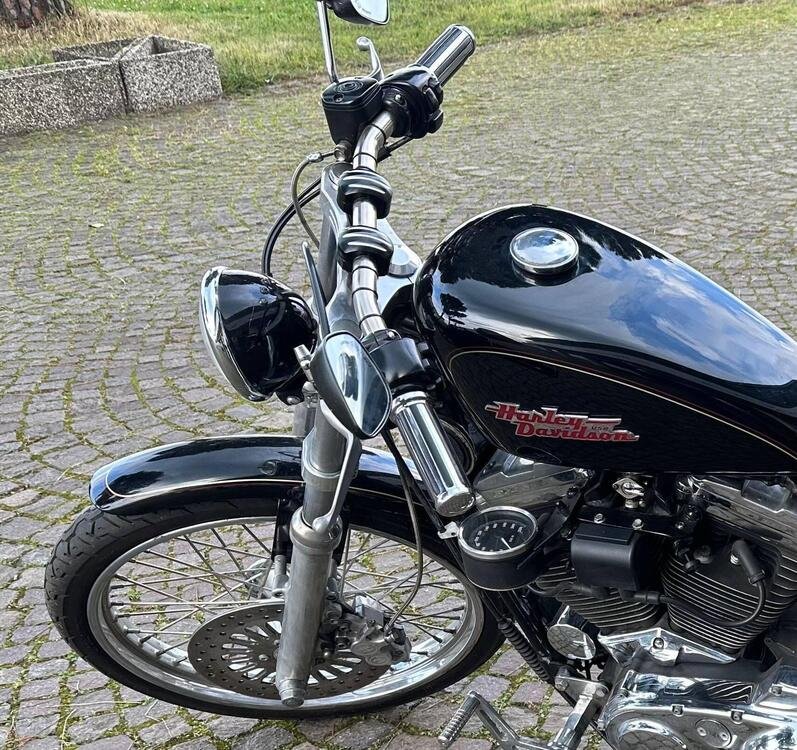 Harley-Davidson 1200 Custom (1995 - 00) - XL 1200C (3)