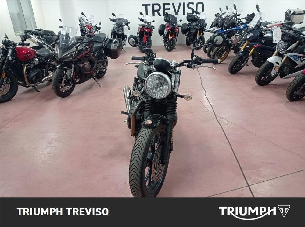 Triumph Street Twin 900 (2016) (4)