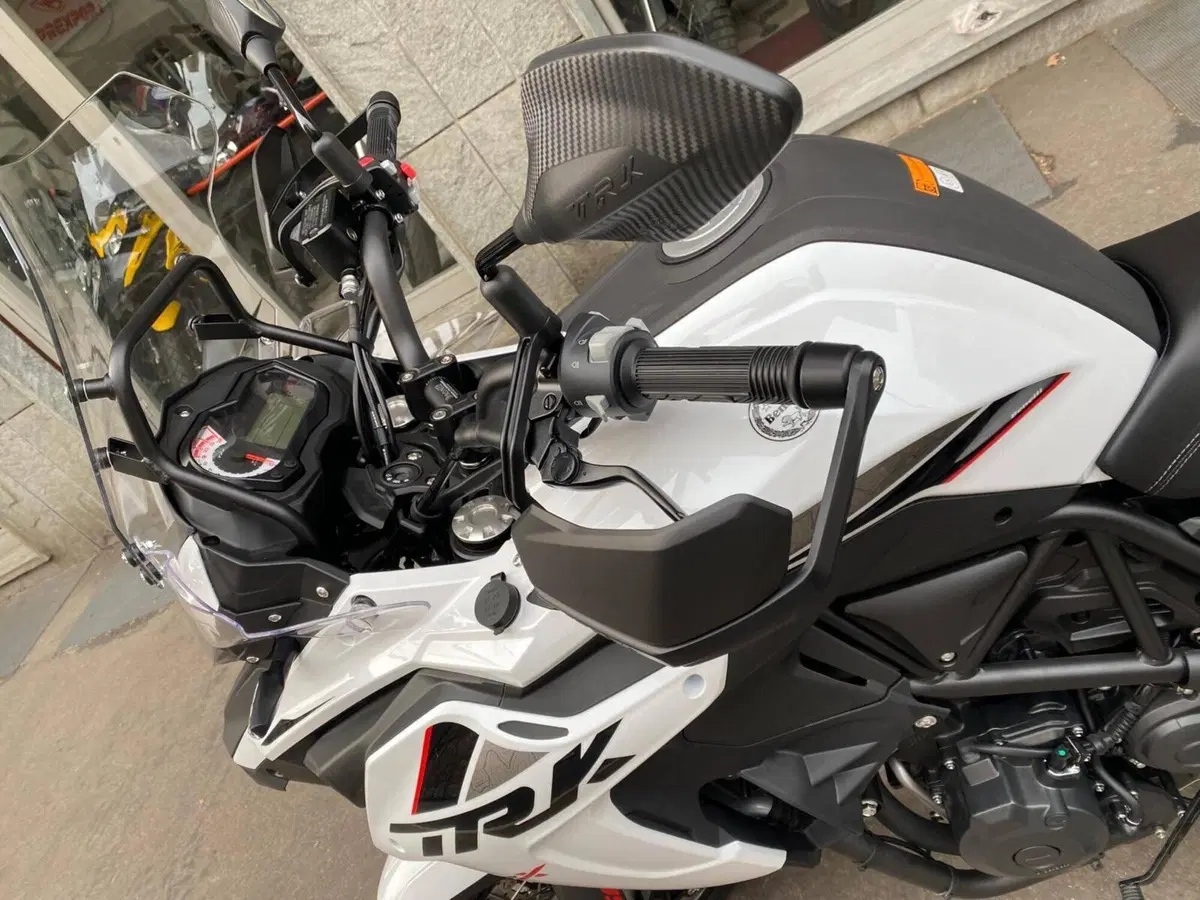 Benelli TRK 502X (2021 - 26) (17)