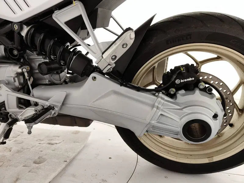 Moto Guzzi V100 Mandello (2022 - 24) (14)