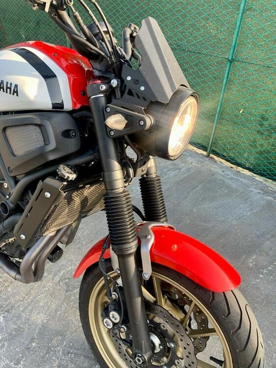 Yamaha XSR 700 ABS (2016 - 20) (4)