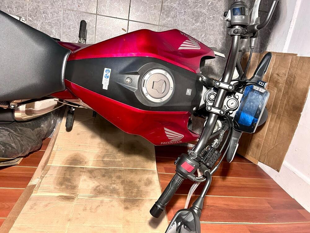 Honda CB 300 R (2018 - 19) (5)