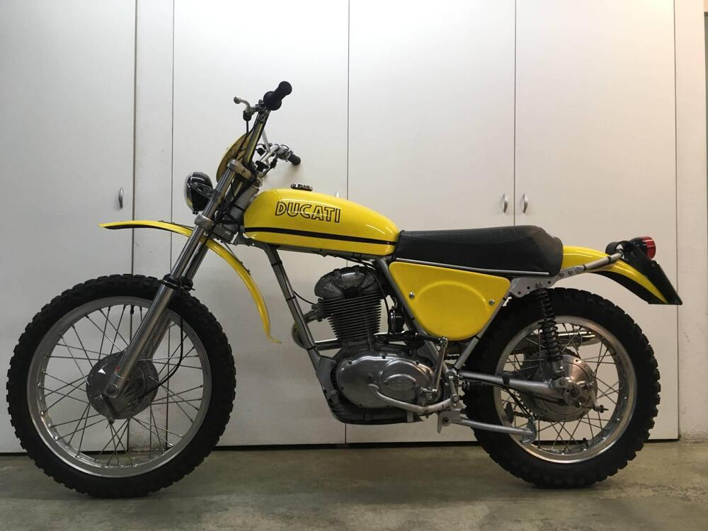 Ducati 450 RT (2)