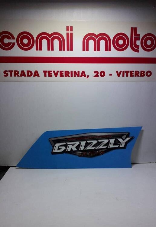 Adesivo Yamaha Quad Grizzly 350 2009 4S2F17827000 (2)