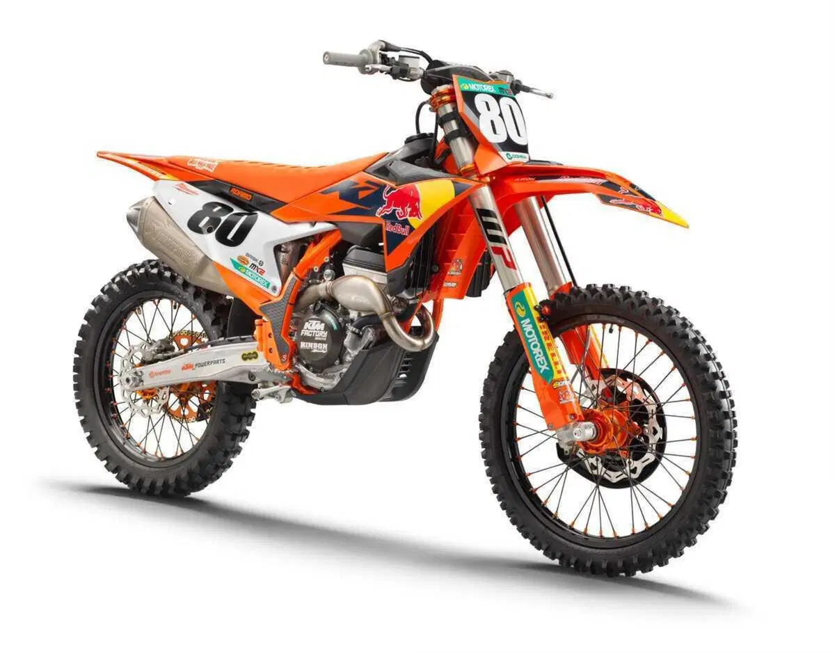 KTM 250 SX-F: la Adamo Edition, per celebrare il Mondiale 2023 in MX2 (6)