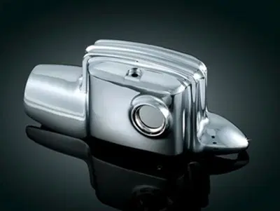 Coperchio cromato pompa posteriore Kuryakyn per To 