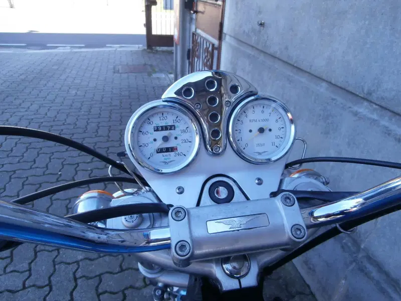 Moto Guzzi California EV (1997 - 06) (7)