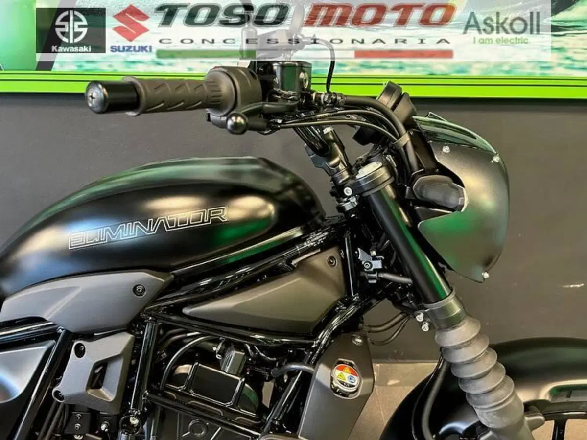 Kawasaki Eliminator 500 SE (2024 - 26) (4)