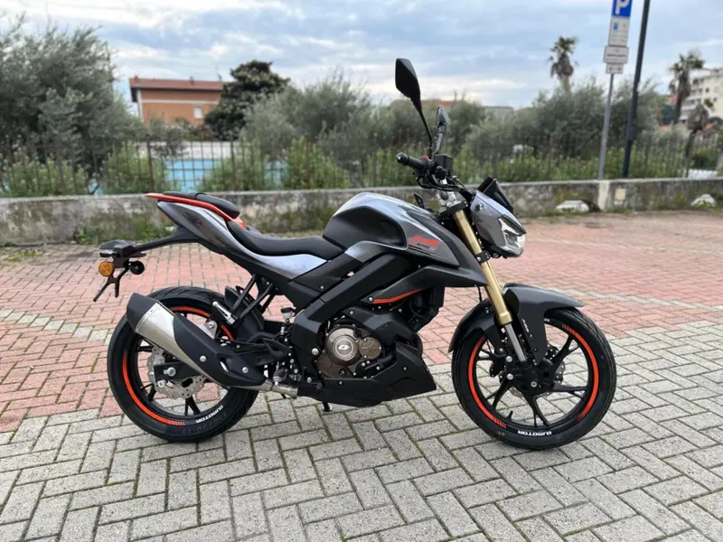 QJ Motor SRK 125 S (2023 - 24)