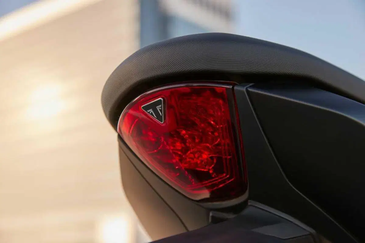 Triumph Daytona 660: la prova della nuova sportiva inglese. Impressioni di guida, pro e contro [VIDEO E GALLERY] (51)