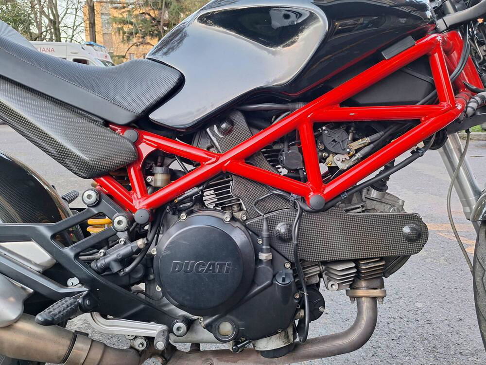 Ducati Monster 695 (2006 - 08) (3)