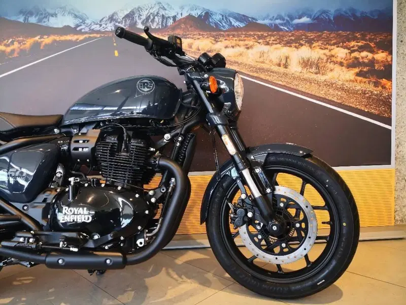 Royal Enfield Shotgun 650 (2024 - 26) (4)