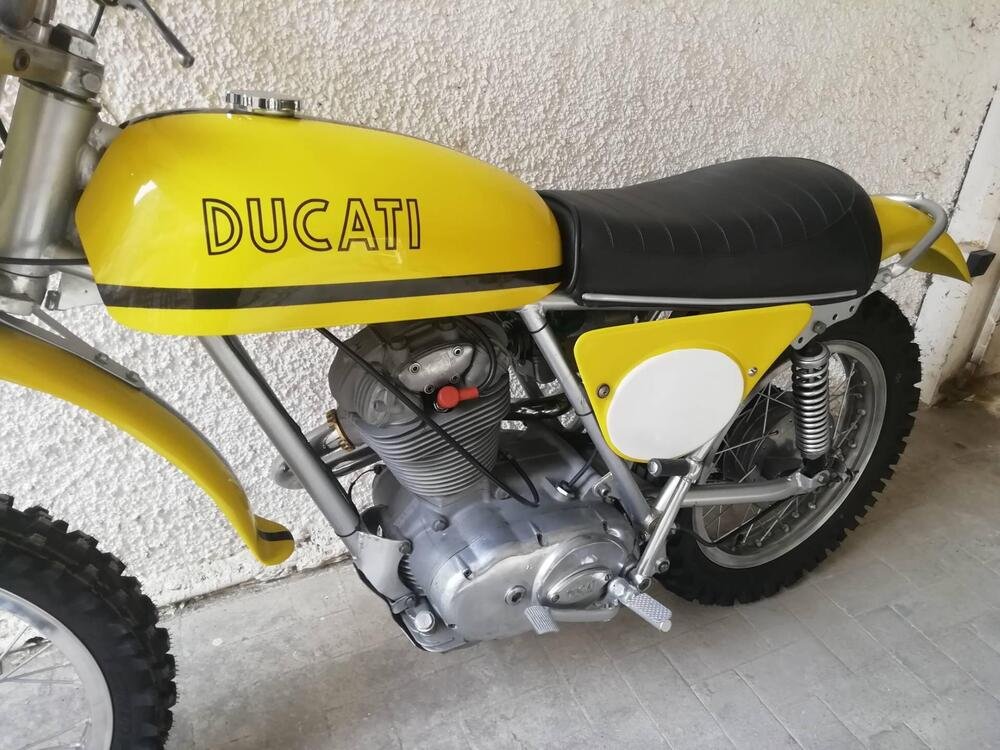 Ducati 450 RT (2)